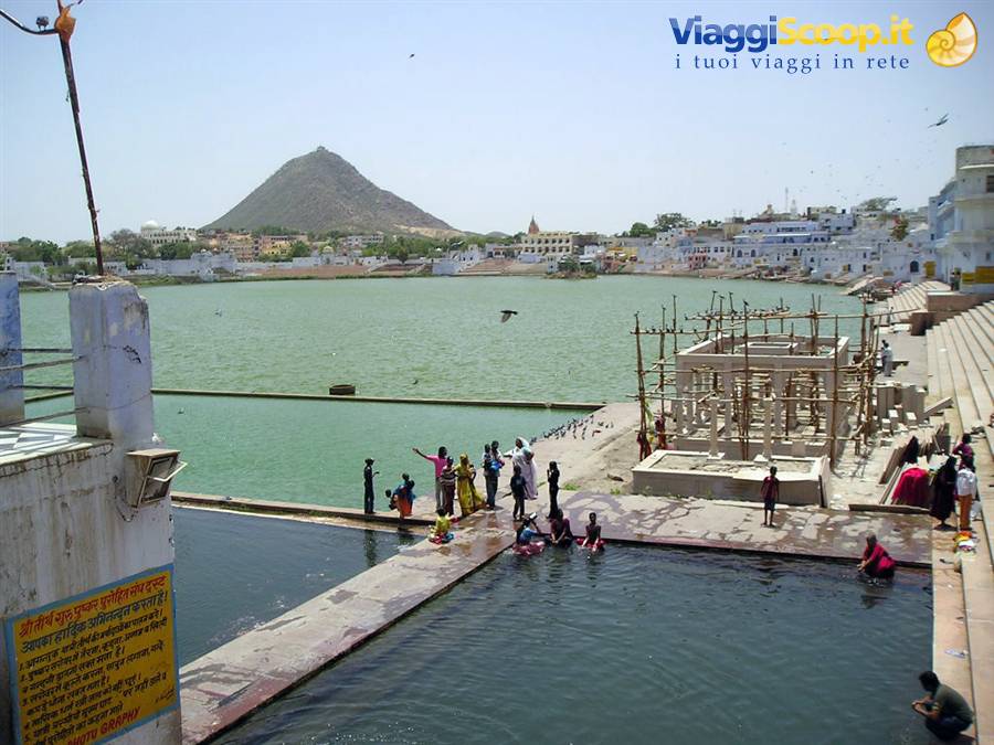 il lago sacro di Pushkar