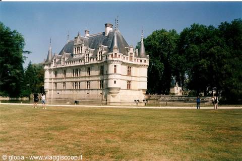 Azay le rideau