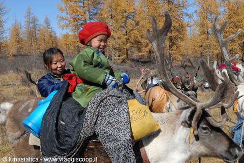 MONGOLIA: LA MIGRAZIONE DELLE RENNE...