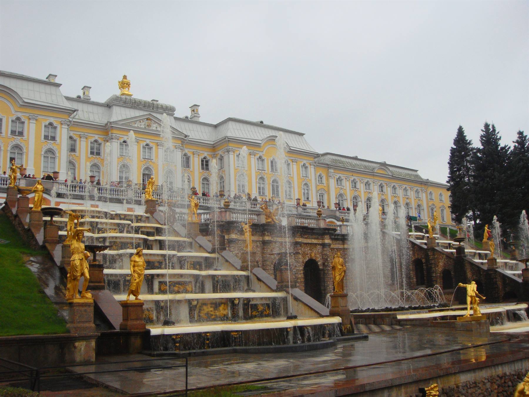 Peterhof, Palazzo di Pietro il Grande
