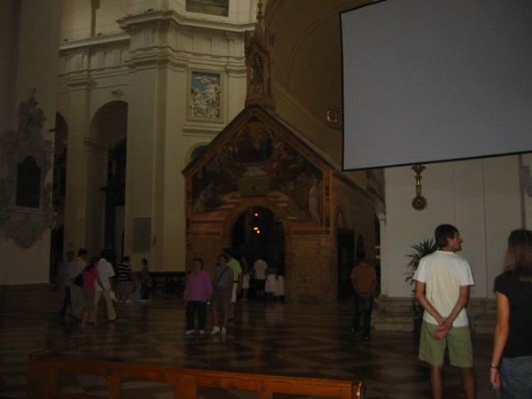 la porziuncola all interno di santa maria degli angeli