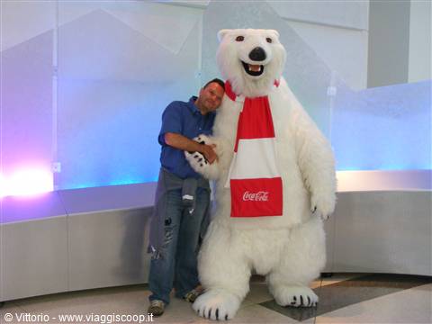 io e l'orsacchiotto della Coca Cola