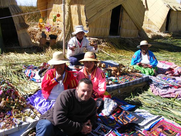 Io sulle isole Uros (Lago Titicaca)
