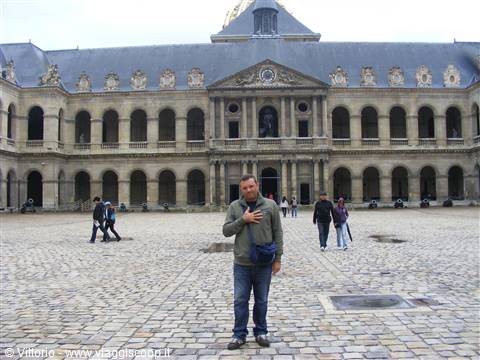 PARIGI: IO ALL'HOTEL DES INVALIDES