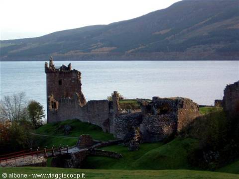 4.7 - Urquhart Castle.JPG
