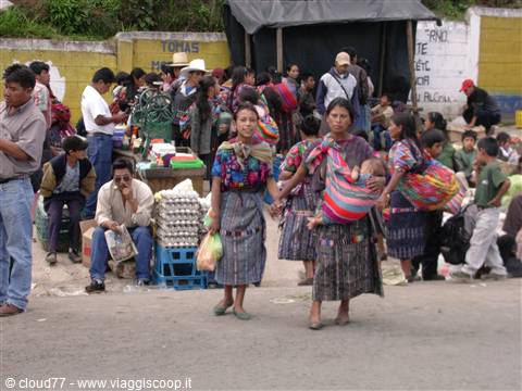 guatemala, il paese dell'arcobaleno