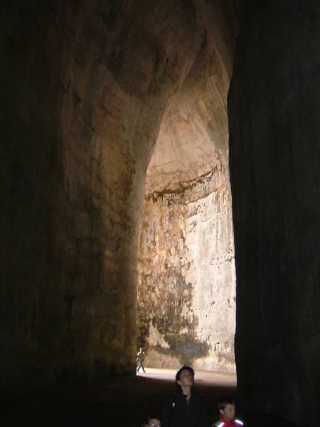 Latomia all'interno del Teatro greco