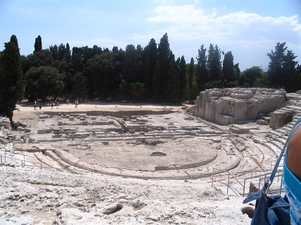 29 agosto 2005: foto di mio fratellino a spasso per Siracusa