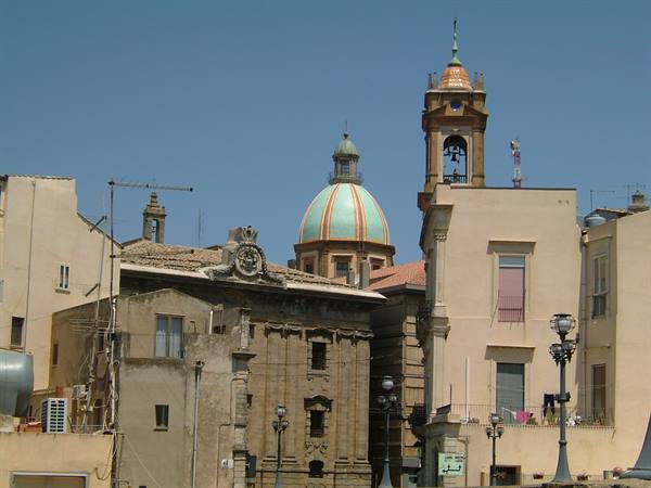Via Roma