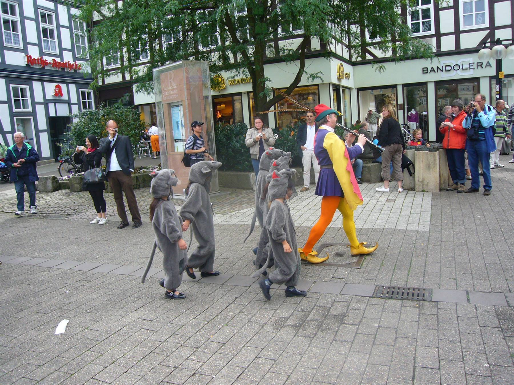 HAMELN RAPPRESENTAZIONE