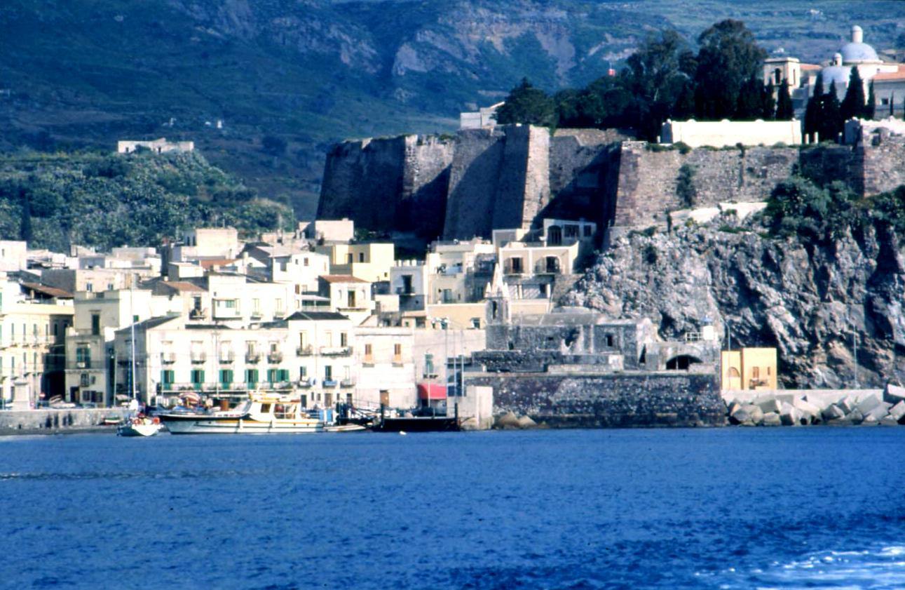 LIPARI