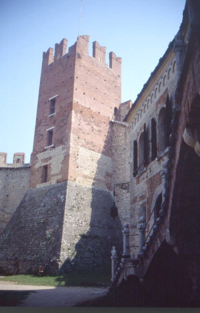 SOAVE