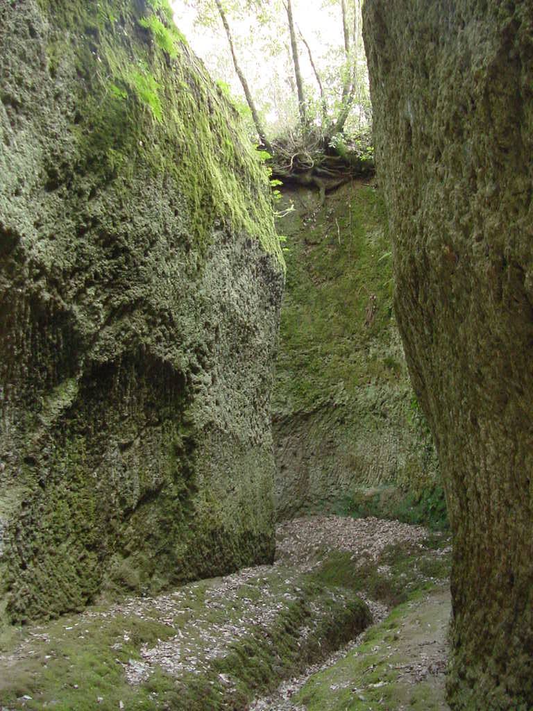 SORANO VIA CAVA