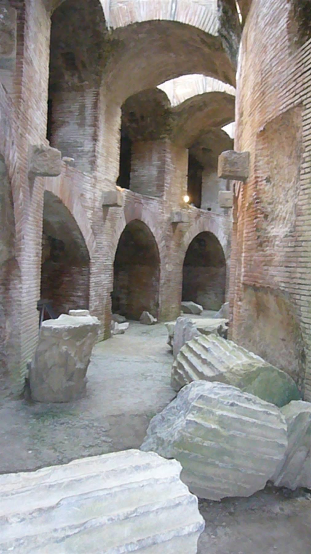 POZZUOLI - ANFITEATRO
