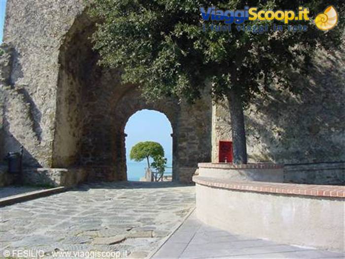 DAL CASTELLO