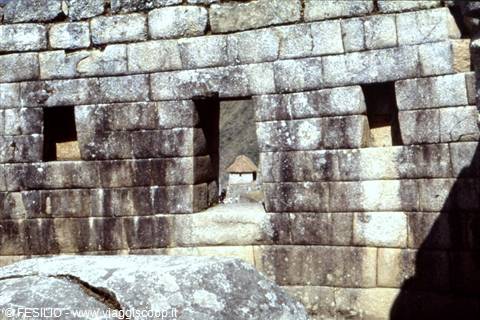 MACHU PICHU