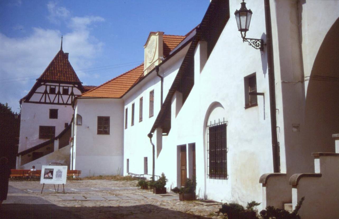 STRAKONICE