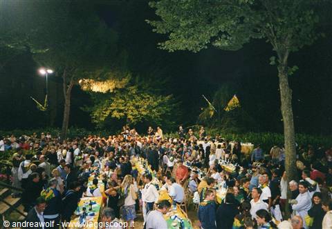 Cena alla Contrada del Bruco
