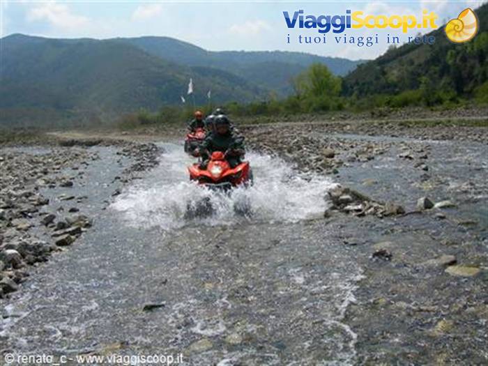Giornata in QUAD nel Cilento tra sentieri, mulattiere e guadi.