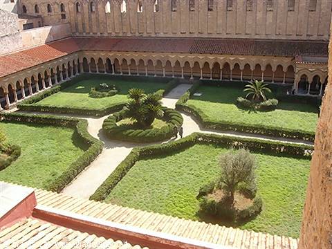 duomo di monreale : il chiostro