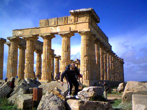 Selinunte : Tempio E o di Hera ?