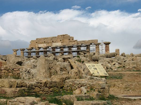 Selinunte : l'Acropoli e il tempio di Apollo ?