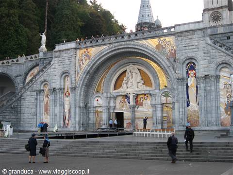 Preparativi in attesa di Benedetto XVI