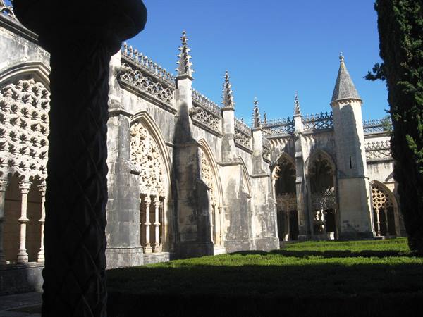 Batalha : un chiostro stupendo