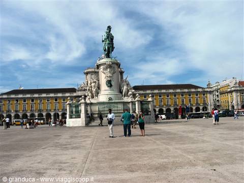 Plaza de Comercio