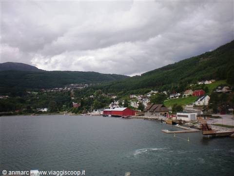 NORVEGIA TRA I FIORDI