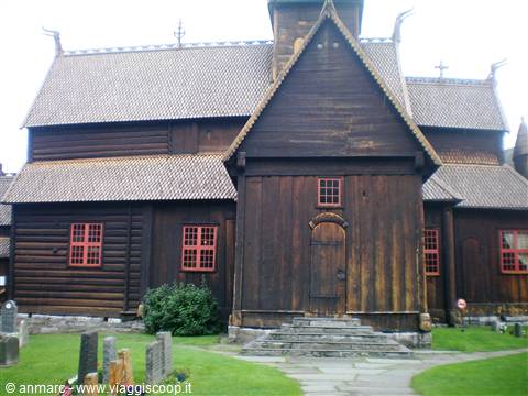 antica chtesa in legno