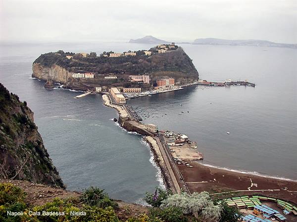 Napoli - Cala Badessa - Nisida
