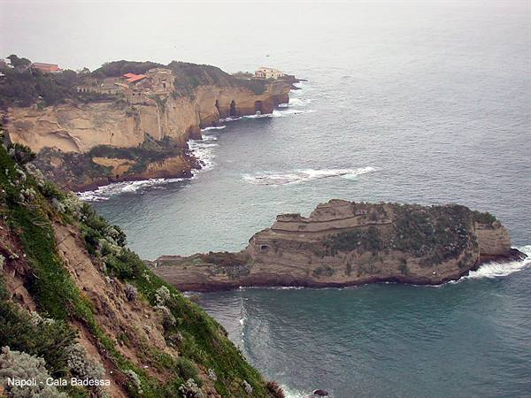 Napoli - Cala Badessa