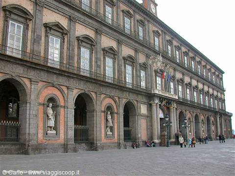 Napoli - Piazza Plebiscito