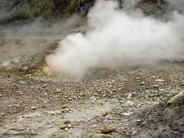 Campi Flegrei - La solfatara