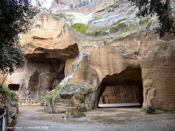 Campi Flegrei - L'Antro della Sibilla