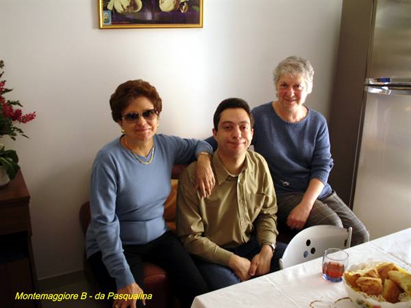 Montemaggiore Belsito - Pasqualina, Roberto e Tina