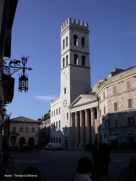 Assisi - Tempio di Minerva