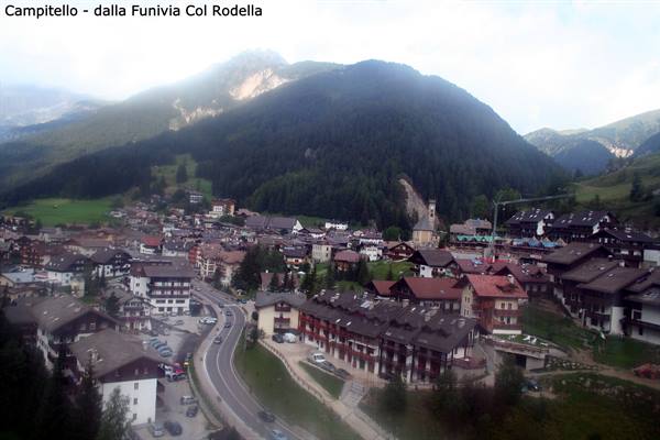 Campitello - dalla Funivia Col Rodella