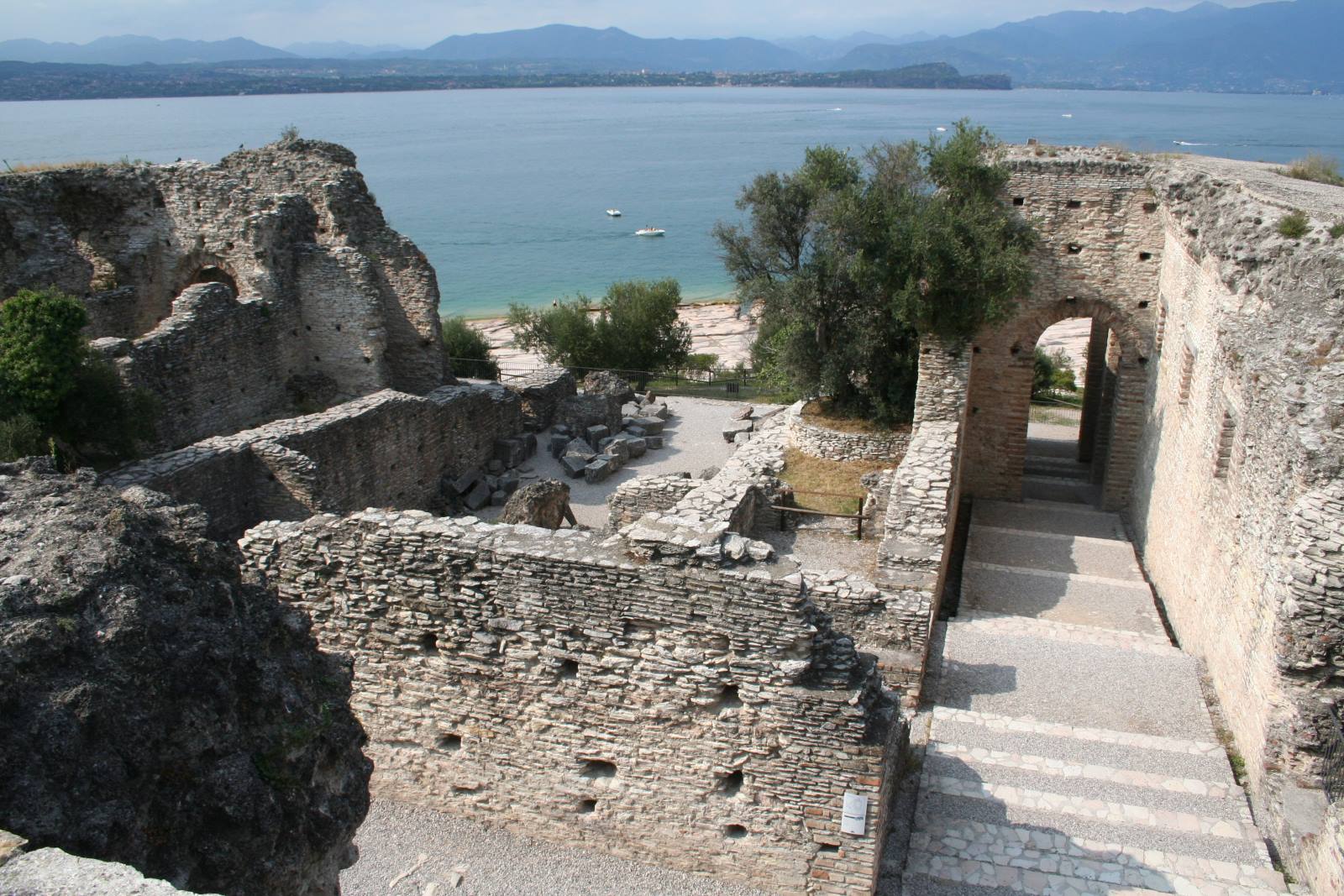 Sirmione - Le Grotte di Catullo