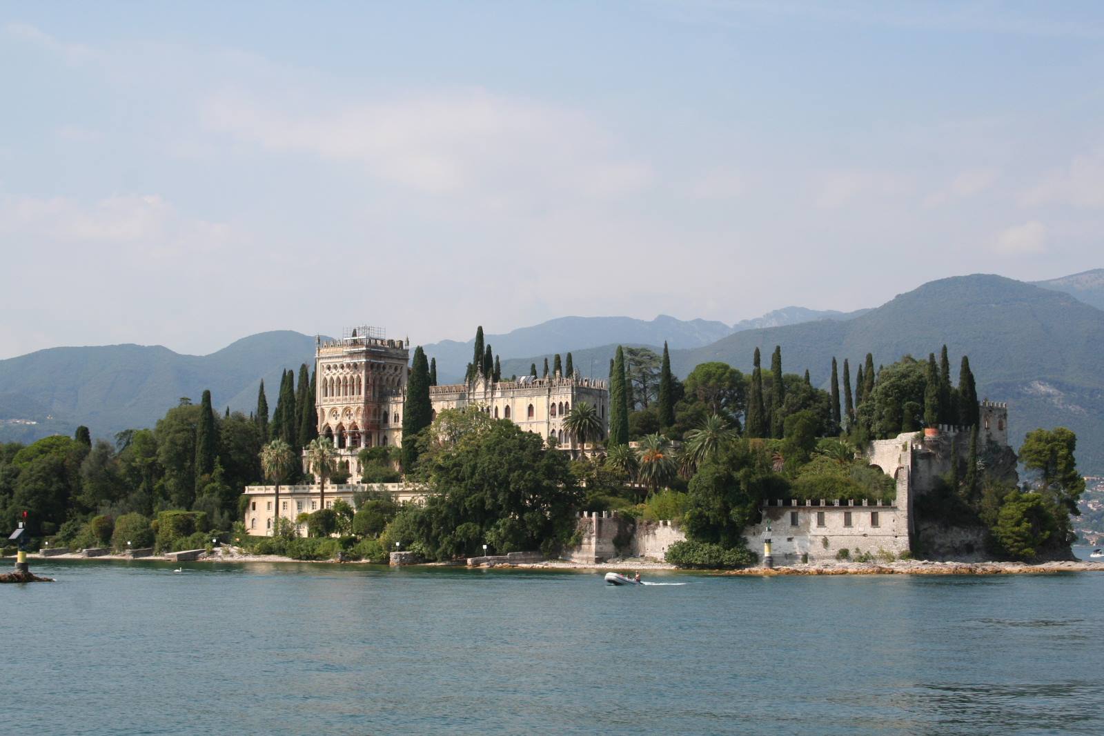 Isola del Garda - Villa Cavazza