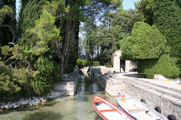 Isola del Garda - Villa Cavazza