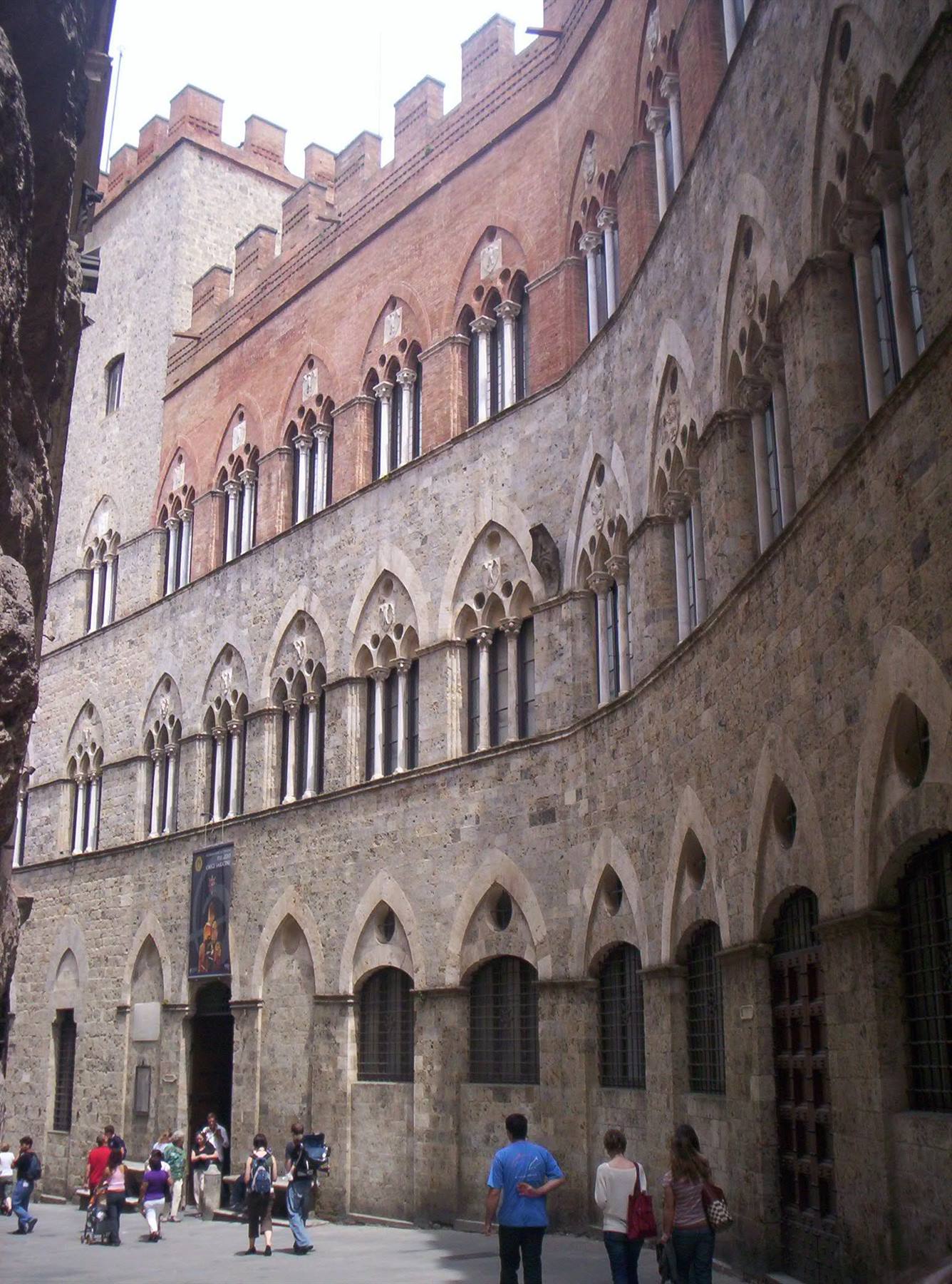 Palazzo Chigi-Saracini (esterno)