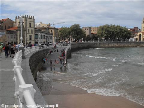 Gijon lungomare