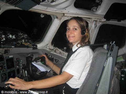 Pilotessa di MD-80