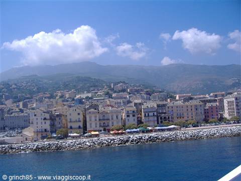 Nove compagni, due Punto e un'isola..Corsica 2005