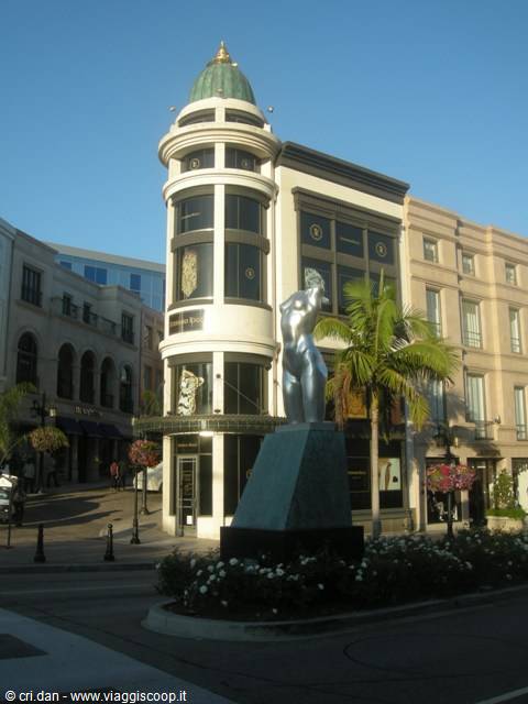 U.S.A. ON THE ROAD - Los Angeles