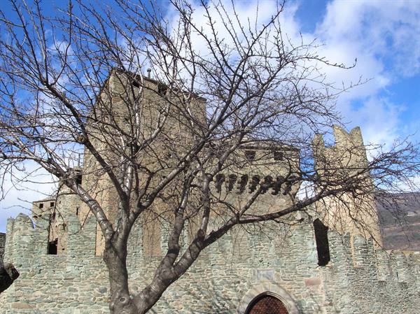 Castello di Fenis