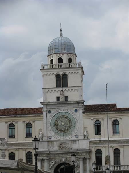 L'orologio Astronomico
