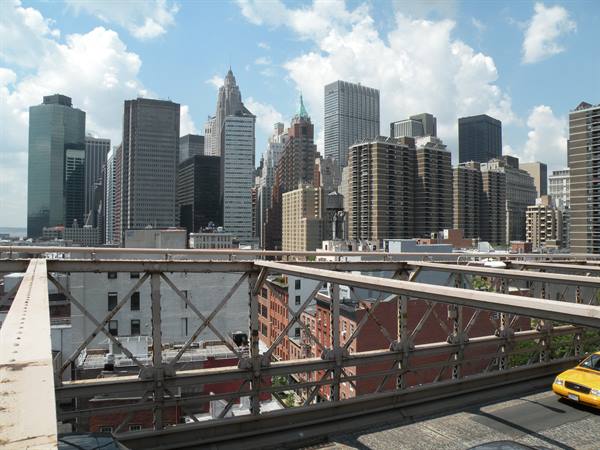 manhattan bridge
